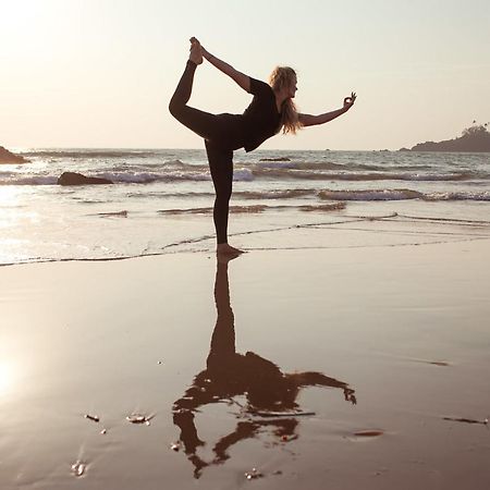 Kranti Yoga Tradition - Beach Resort Patnem Beach 외부 사진