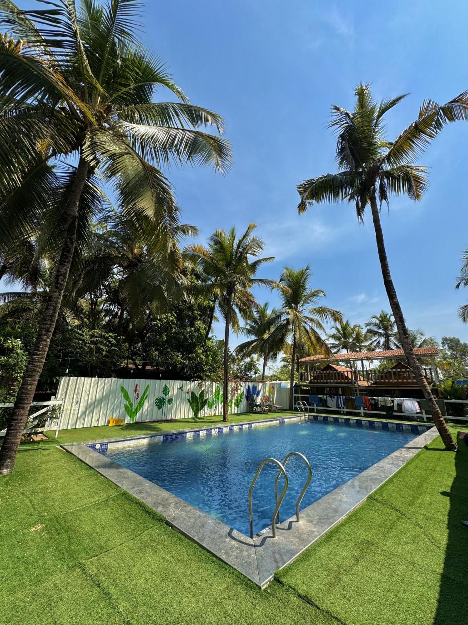 Kranti Yoga Tradition - Beach Resort Patnem Beach 외부 사진